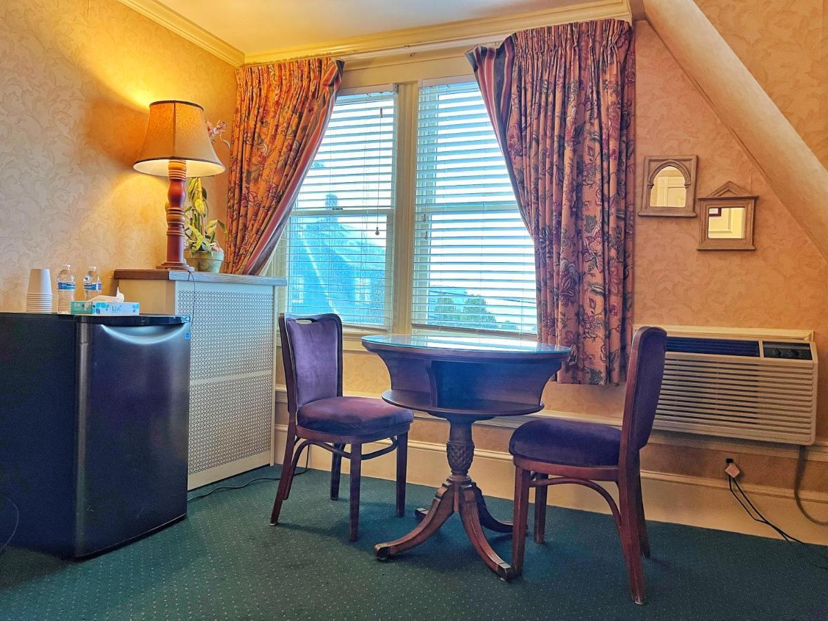 Winthrop Arms Hotel Restaurant Logan Airport Ngoại thất bức ảnh